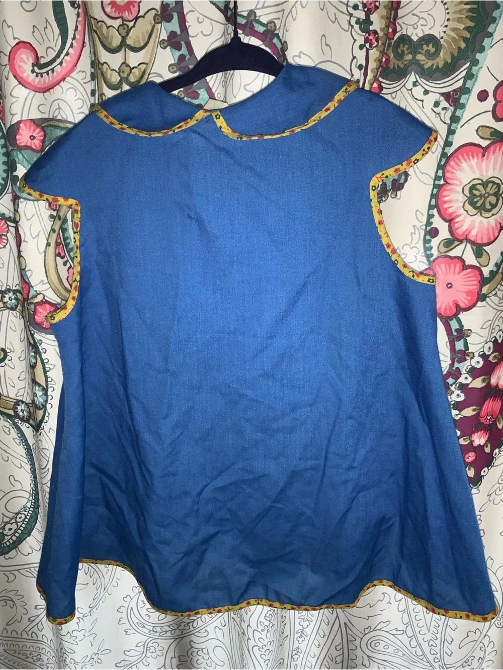 Vintage 70s Little Girl Appliqué Cat Yellow Buttons Light Blue Dress/Tunic shirt